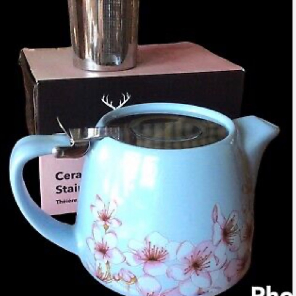 NIB ALFRED Ceramic & Stainless Steel Teapot 20 oz w/Simply Whimsical Tea Towels - Picture 6 of 13